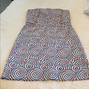 Gorgeous vineyard vine strapless dress